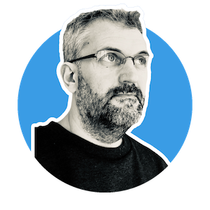 Portrait de Carlos, gérant et développeur de Code Marguerite